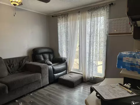 Living - 3380 S Custer, Monroe, MI 48161 photo 1 of 1