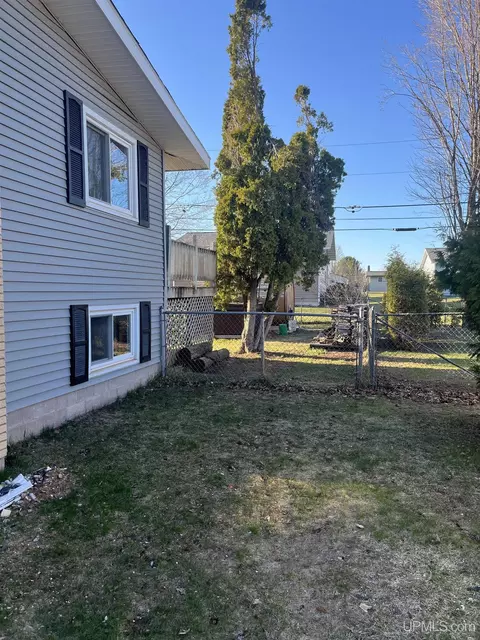 1740 Southwood, Ishpeming, MI 49849 photo 14