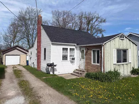 3011 Harrison, Saginaw, MI 48604