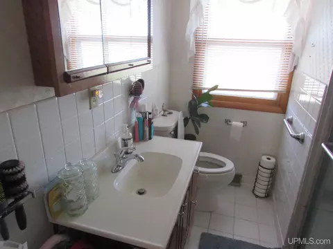 Bath - 25485 Opal Rd, Watton, MI 49970 photo 1 of 8