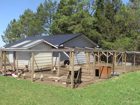Exterior - 25485 Opal Rd, Watton, MI 49970 photo 2 of 14