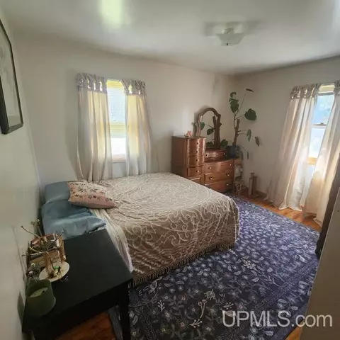 Bedroom - 25485 Opal Rd, Watton, MI 49970 photo 7 of 7
