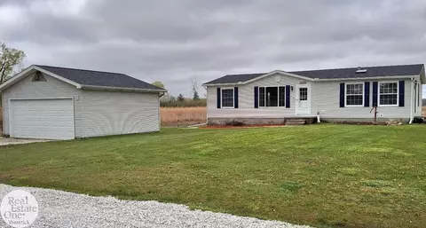 1125 N Channel Dr, Harsens Island, MI 48028