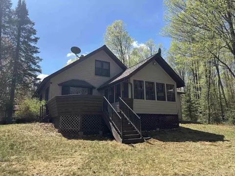 8334 W Harris Lk, Winchester T-wi, WI 54557
