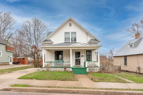 356 Alger, Marquette, MI 49855