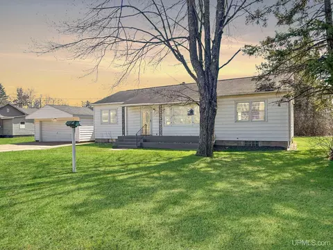 W6329 Us2, Norway, MI 49870