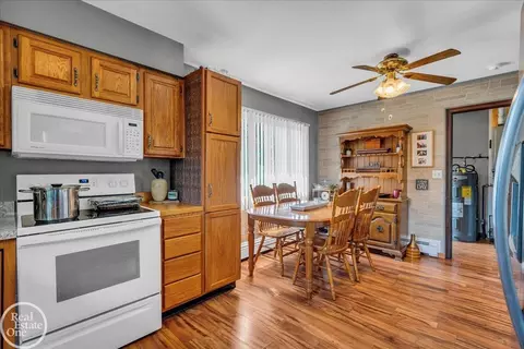 Kitchen - 612 S 9th, Saint Clair, MI 48079 photo 3 of 4
