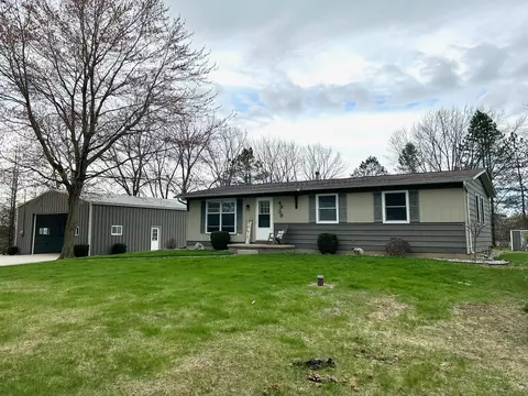 4939 E Brks, Freeland, MI 48623