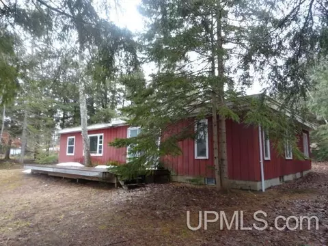 n4178 Powell Lake Road, Wetmore, MI 49895