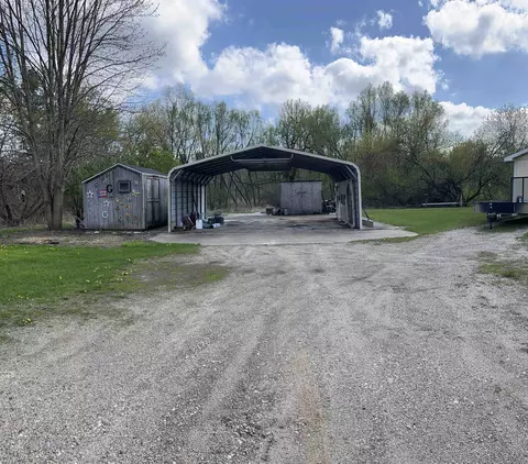 Exterior - 11640 E Briggs, Riverdale, MI 48877 photo 3 of 18