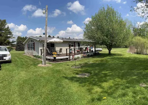 Exterior - 11640 E Briggs, Riverdale, MI 48877 photo 4 of 18