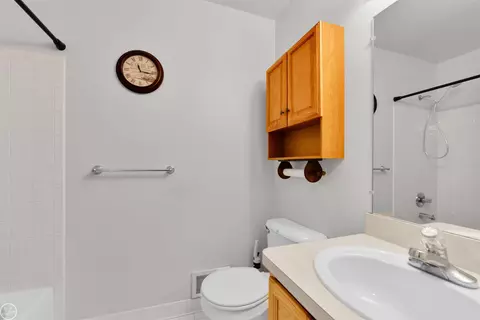 46261 Imperial, Macomb, MI 48044 photo 16