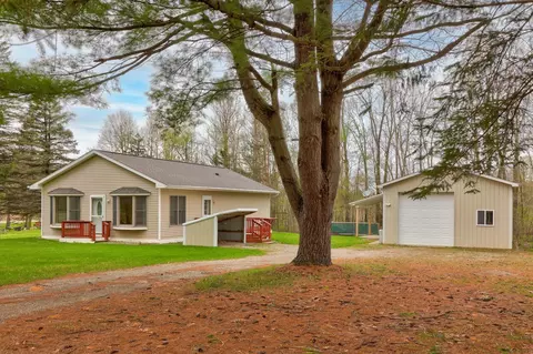 5980 Howell, Otter Lake, MI 48464