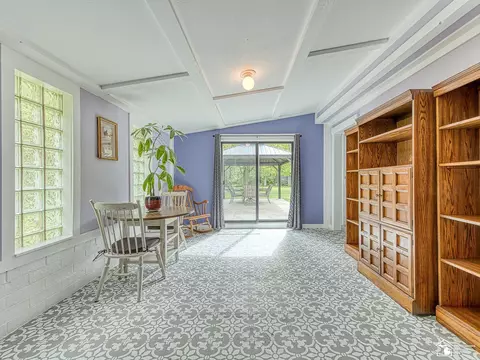 9320 Douglas, Temperance, MI 48182 photo 23