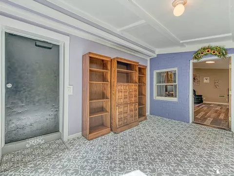 9320 Douglas, Temperance, MI 48182 photo 25