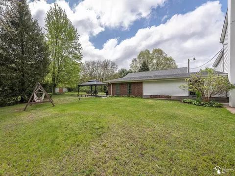 9320 Douglas, Temperance, MI 48182 photo 42