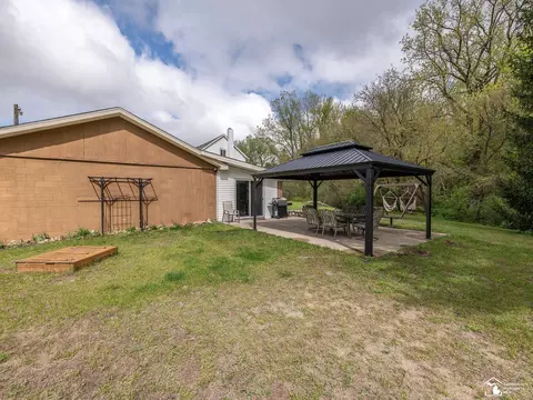 9320 Douglas, Temperance, MI 48182 photo 43