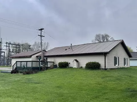 602 Anchor, Gladwin, MI 48624 photo 4