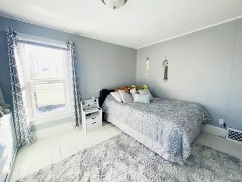 Bedroom - 210 S 8th, Escanaba, MI 49829 photo 4 of 4