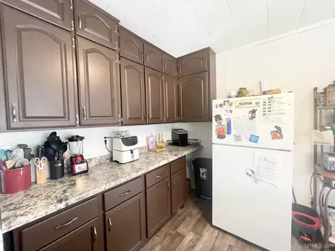 Kitchen - 210 S 8th, Escanaba, MI 49829 photo 2 of 2