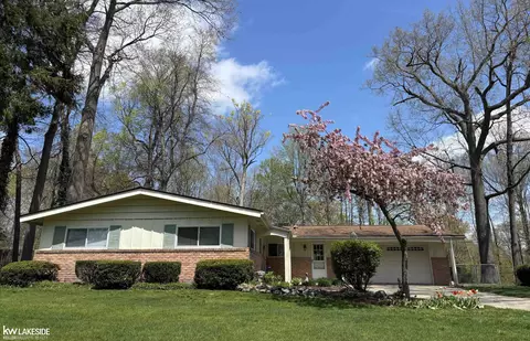 8941 Timberline, Shelby Township, MI 48316