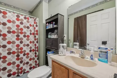 2924 E Vly, Adrian, MI 49221 photo 21