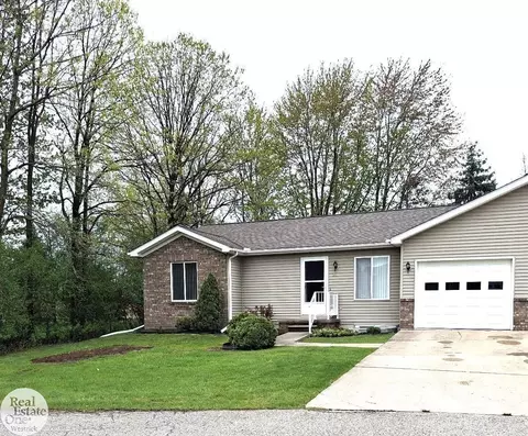 261 Huron, Marine City, MI 48039