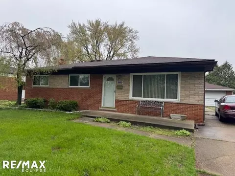 13365 Bloomfield, Warren, MI 48089