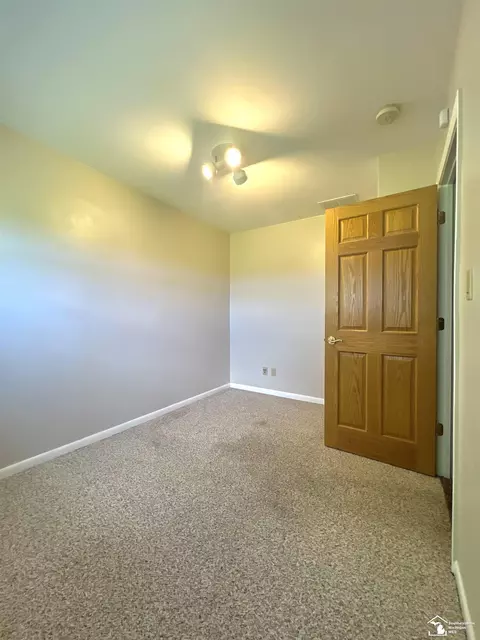 Bedroom - 276 E Rauch, Temperance, MI 48182 photo 5 of 5