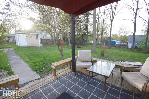 Exterior - 1244 S Pearce, Owosso, MI 48867 photo 3 of 5