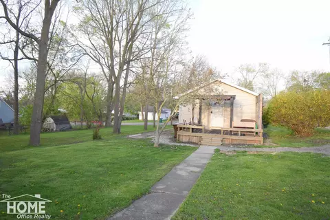 Other - 1244 S Pearce, Owosso, MI 48867 photo 2 of 9