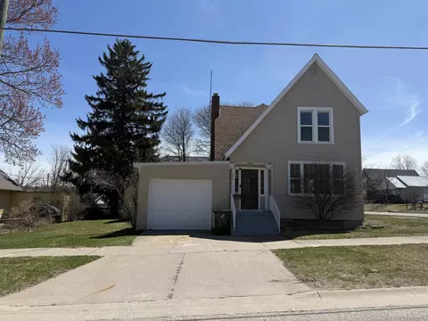 223 Lynn, Munising, MI 49862