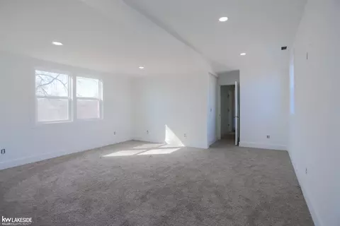 Bedroom - 20195 32 Mile, Armada, MI 48005 photo 1 of 8