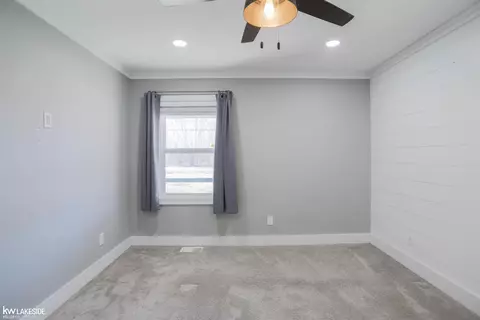 Bedroom - 20195 32 Mile, Armada, MI 48005 photo 5 of 8