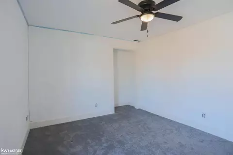 Bedroom - 20195 32 Mile, Armada, MI 48005 photo 8 of 8