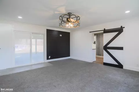Living - 20195 32 Mile, Armada, MI 48005 photo 2 of 4