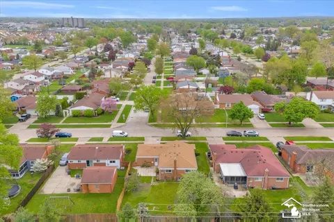 17502 Devonshire, Riverview, MI 48193 photo 23