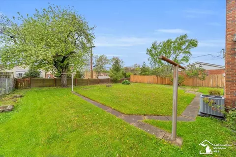 17502 Devonshire, Riverview, MI 48193 photo 18