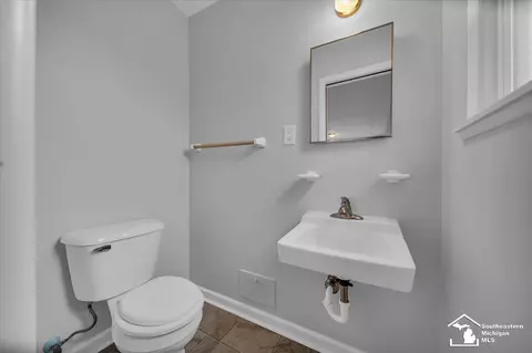 17502 Devonshire, Riverview, MI 48193 photo 10