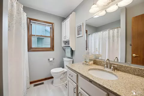 Bath - 645 N Roessler, Monroe, MI 48162 photo 2 of 3
