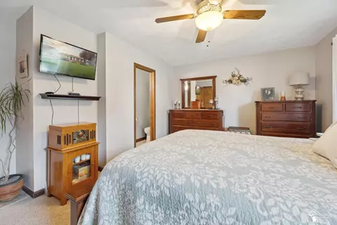 Bedroom - 645 N Roessler, Monroe, MI 48162 photo 5 of 13