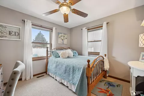 Bedroom - 645 N Roessler, Monroe, MI 48162 photo 8 of 13