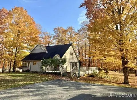 307 Gorman, Saint Ignace, MI 49781