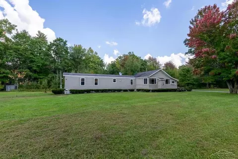 4158 Salt Riv, Shepherd, MI 48883