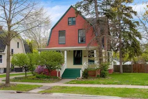 2152 6th, Bay City, MI 48706
