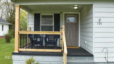 175 N Fourth, Freeland, MI 48623 photo 7