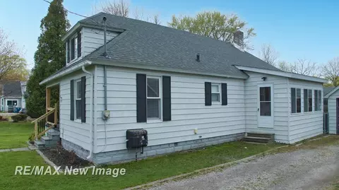 175 N Fourth, Freeland, MI 48623 photo 6