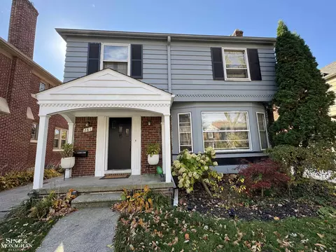 281 Moran, Grosse Pointe Farms, MI 48236