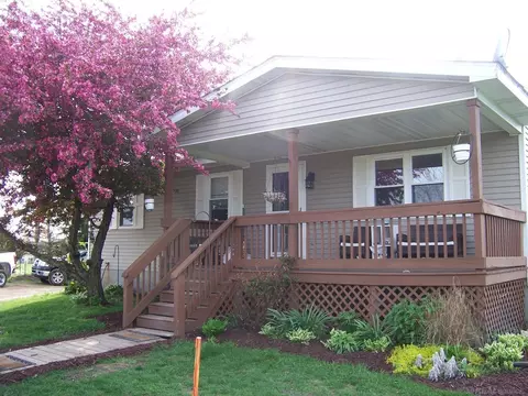 7178 Rich, Fostoria, MI 48435