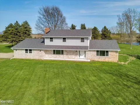 7685 Maple Vly, Brown City, MI 48416